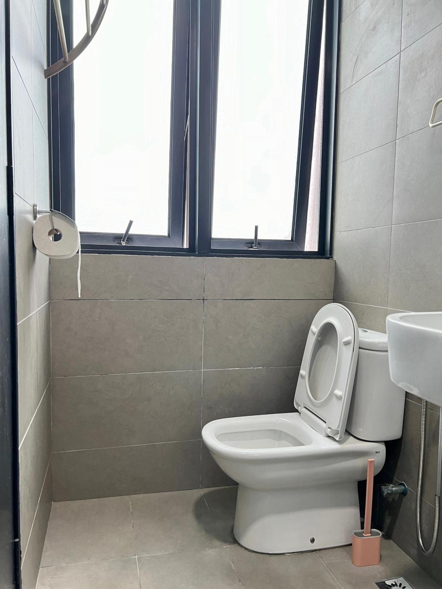 Welcome To Aliya 3 Fix 6-7pax Apartment *